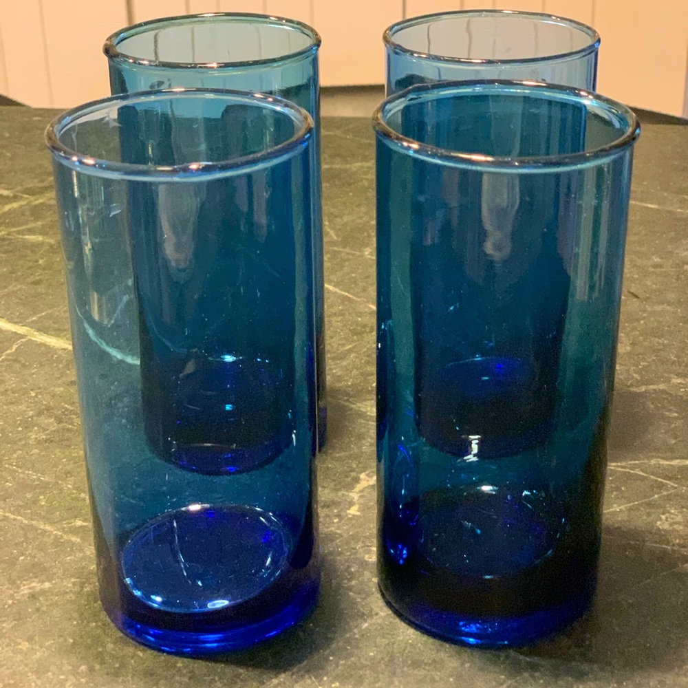 ARTISAN | Set of 4| Blown Glass Blue Tumblers